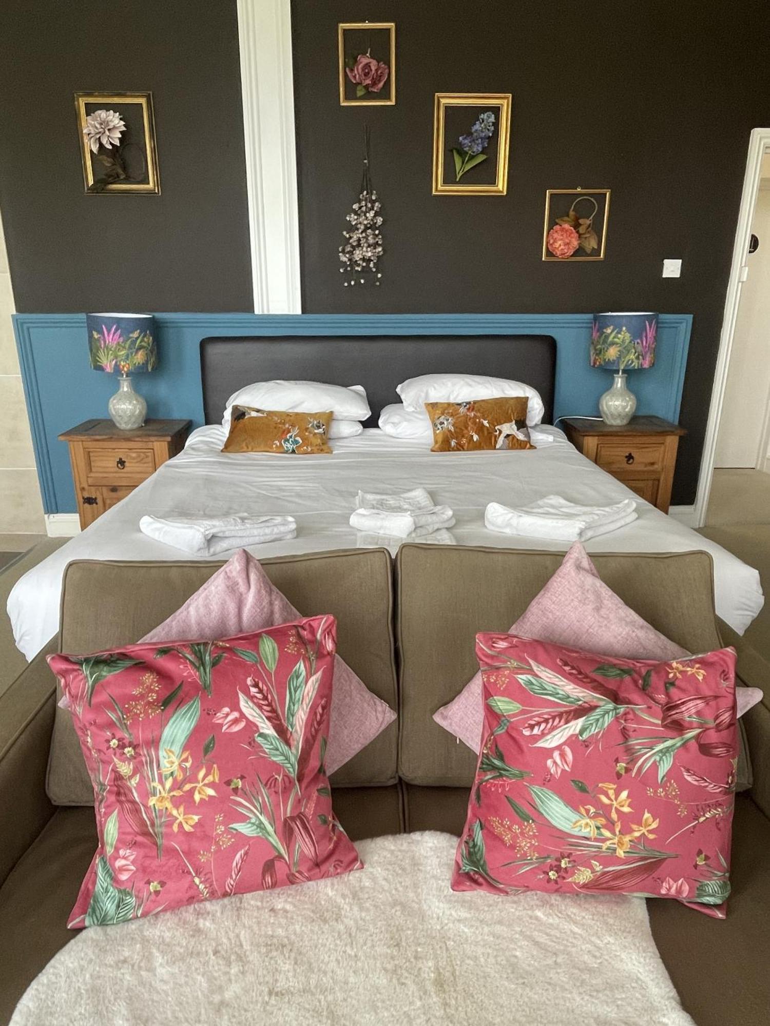 The Sheldon B&B - Free Private Parking Eastbourne Eksteriør bilde