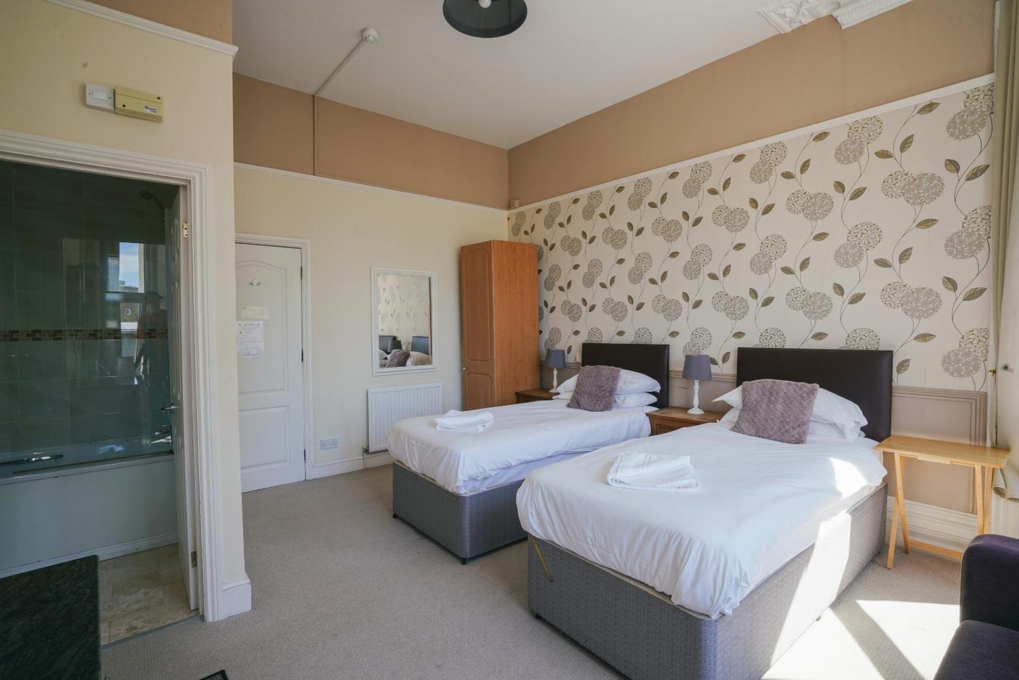 The Sheldon B&B - Free Private Parking Eastbourne Rom bilde