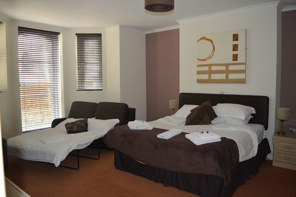 The Sheldon B&B - Free Private Parking Eastbourne Eksteriør bilde
